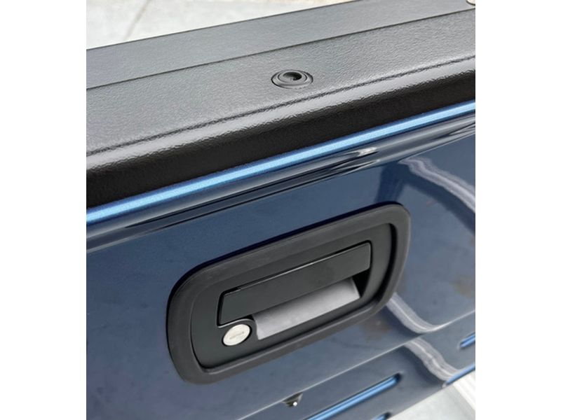 BringIt SwitchBack SOLO - Down Tailgate Camera