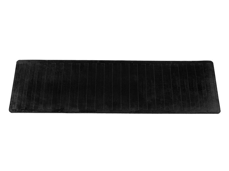Dee Zee Universal Tailgate Mat