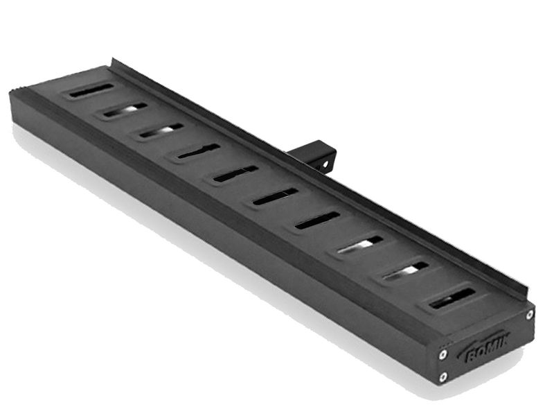 Romik ROF Black Hitch Step